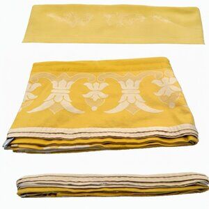 Le Jacquard Francais Large Tablecloth in Yellow 94" x 68" Cotton MINT